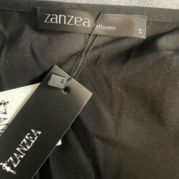 NWT Zanzea black short balloon sleeves tiered mini babydoll dress. Size Small - Picture 3 of 5